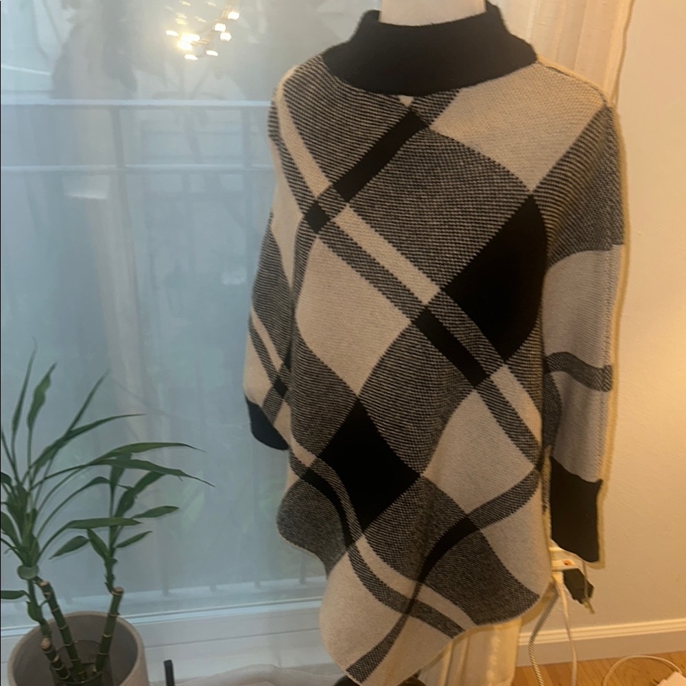 Plaid Black and Cream Women's Sweater